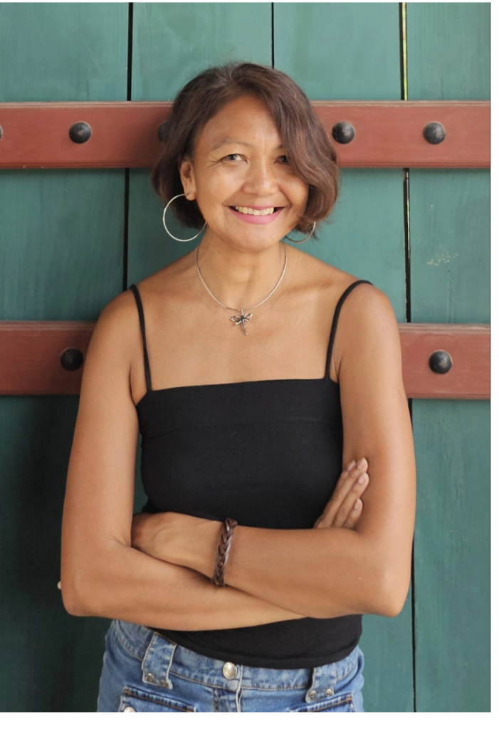 Portrait of travel writer Shannim Mohd Sa’ad for contact page