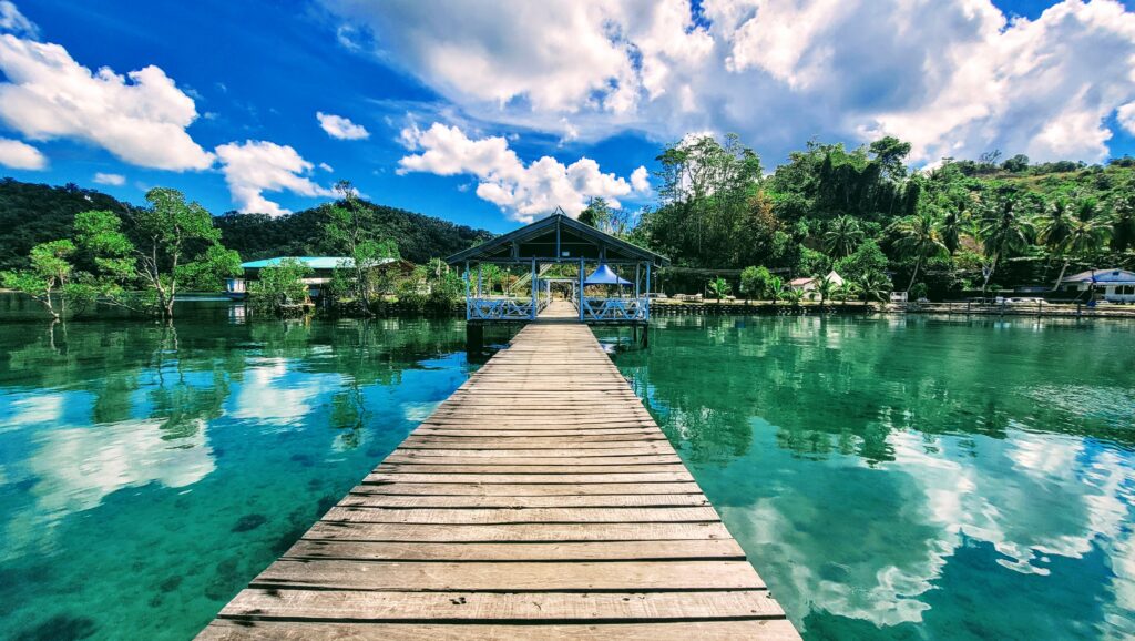 Jetty at Payang Bay, departure point for the Blue Rings Reef Sabah snorkelling excursion